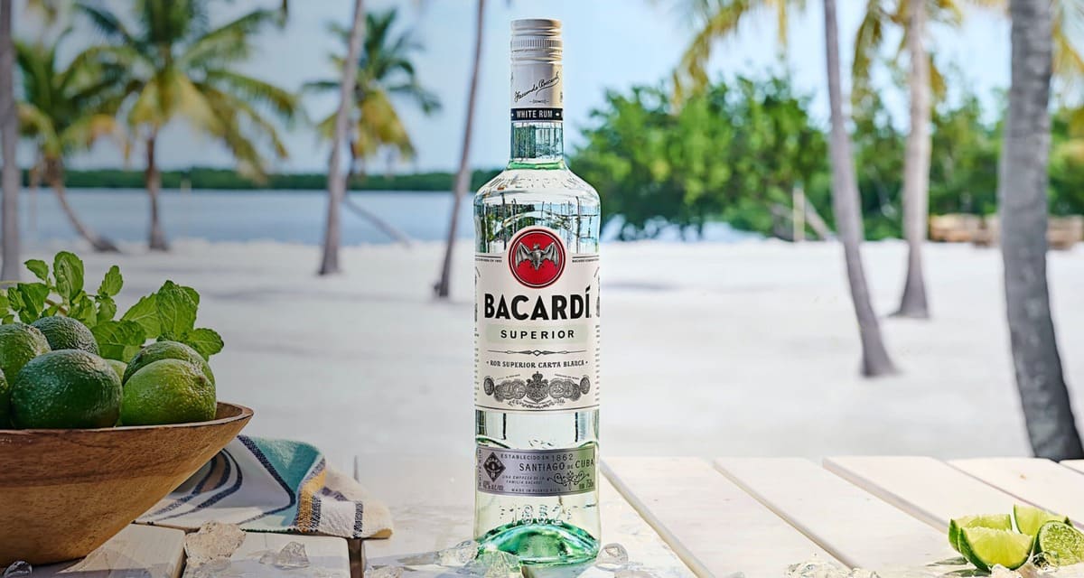 Rượu Rum trắng (White Rum)