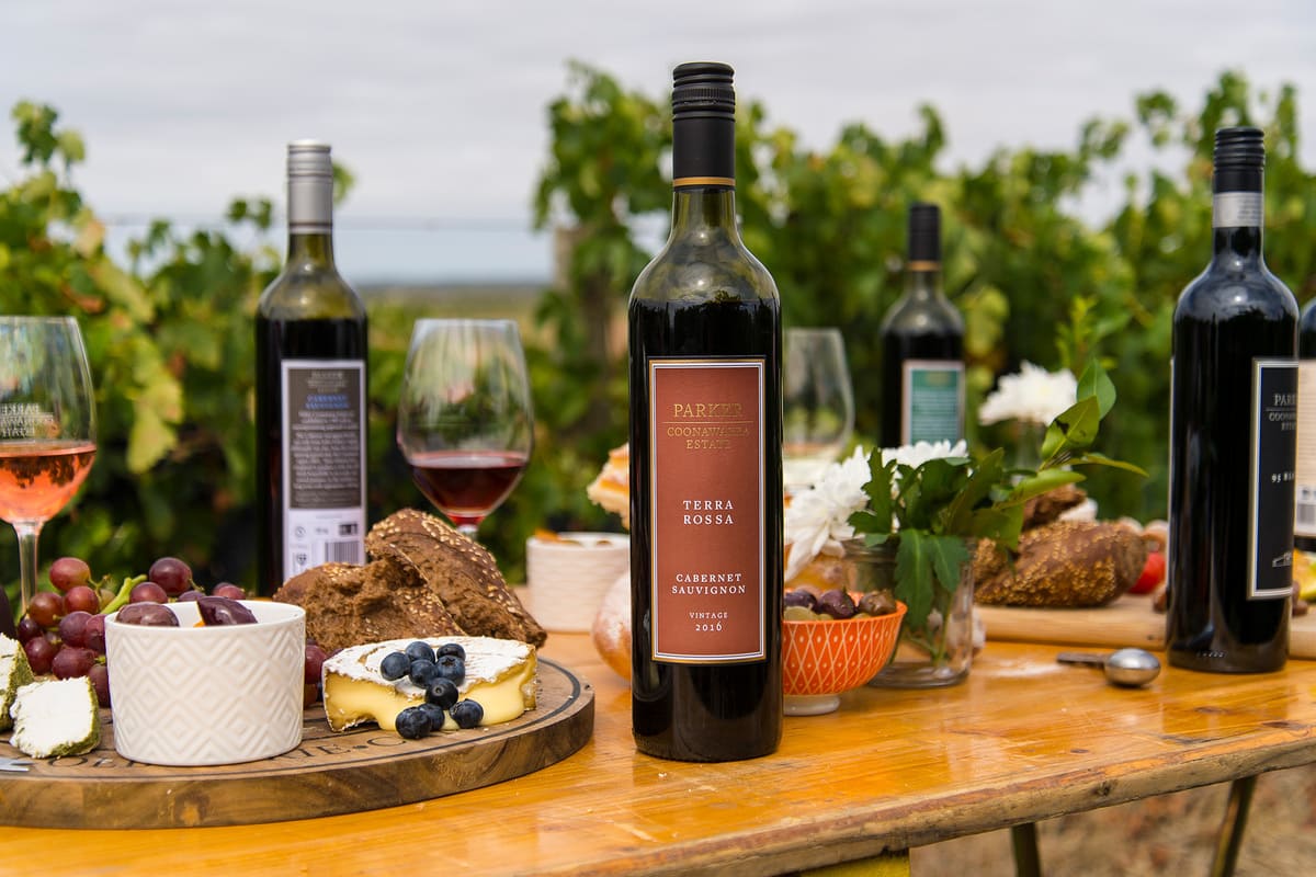 Rượu vang Coonawarra vùng South Australia