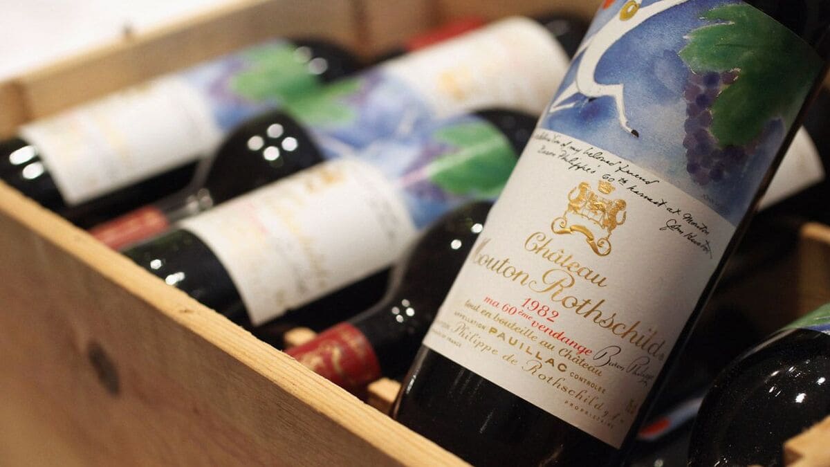 Rượu vang tiểu vùng Pauillac AOC
