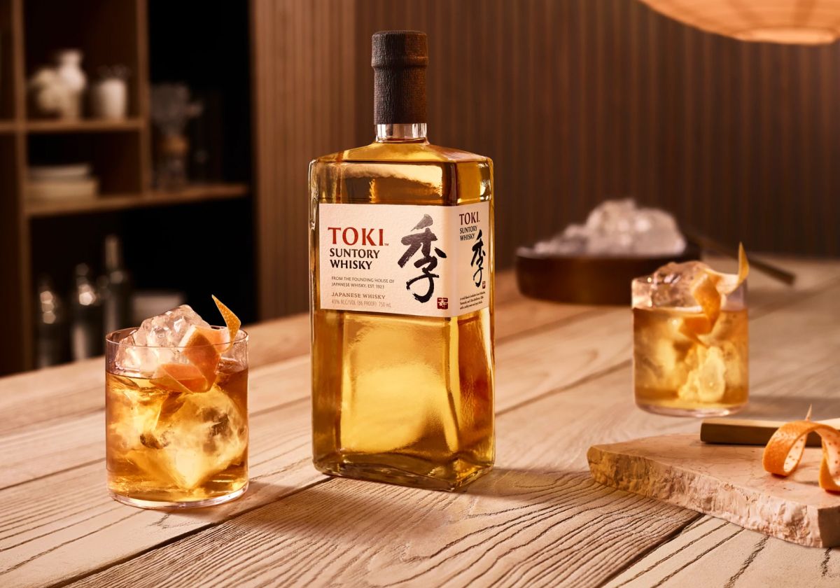Thưởng thức Blended Japanese Whisky