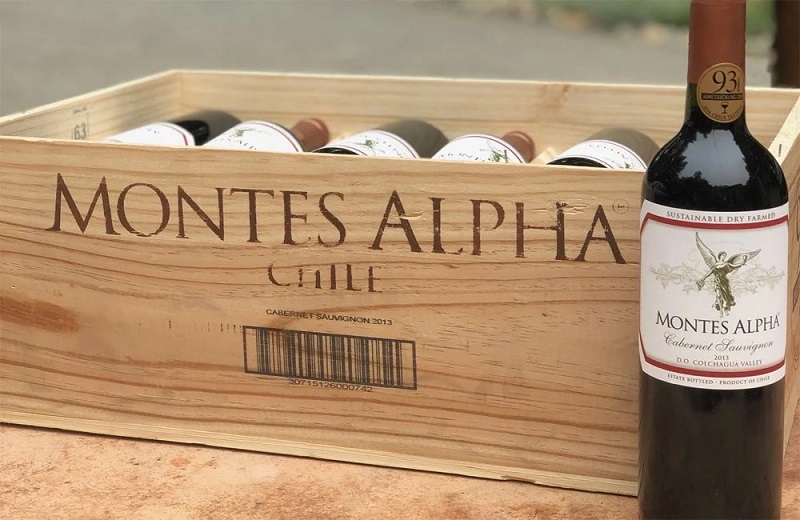 Thùng rượu Montes Alpha Cabernet Sauvignon