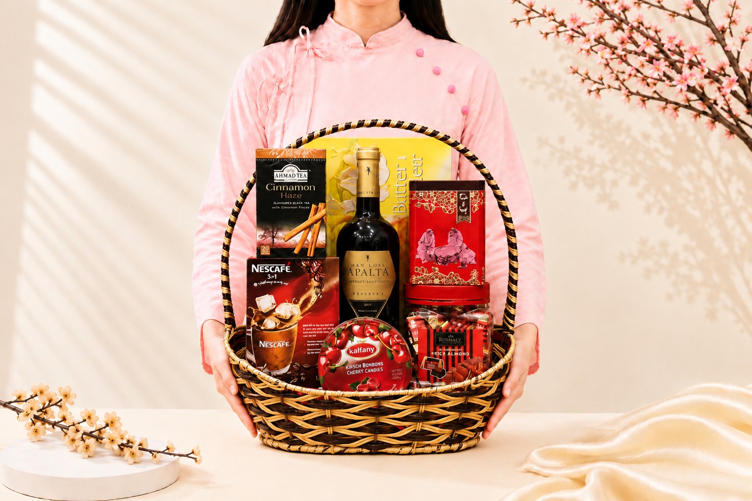 Giỏ Quà Tết Gia Đình GQT2001 | WineVN