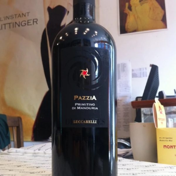 Đặc điểm rượu Vang Pazzia Primitivo Di Manduria