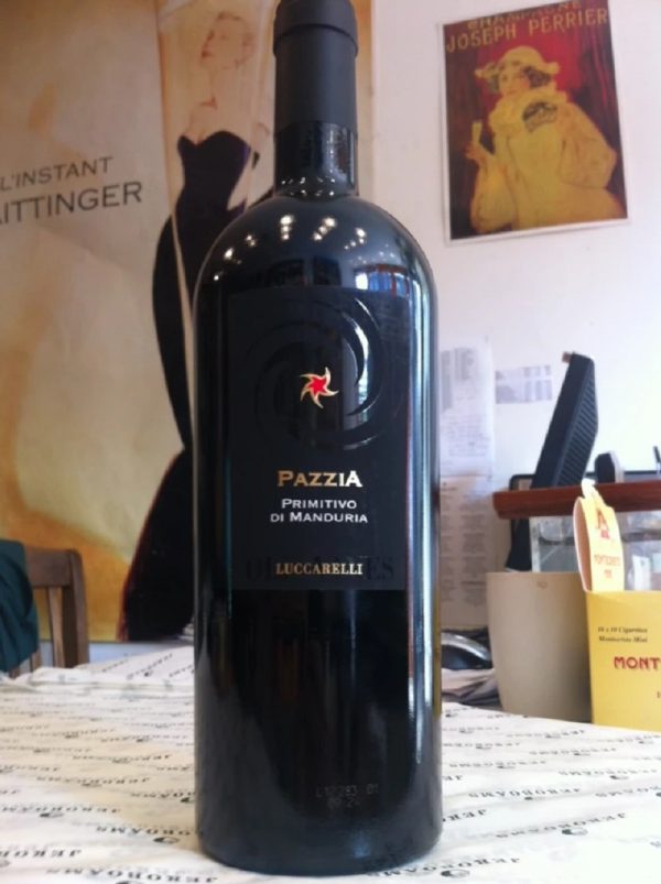 Đặc điểm rượu Vang Pazzia Primitivo Di Manduria