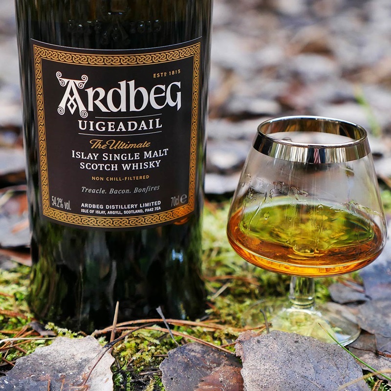 Whisky khói Ardbeg Uigeadail 