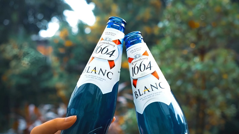 Thưởng thức Bia Blanc 1664