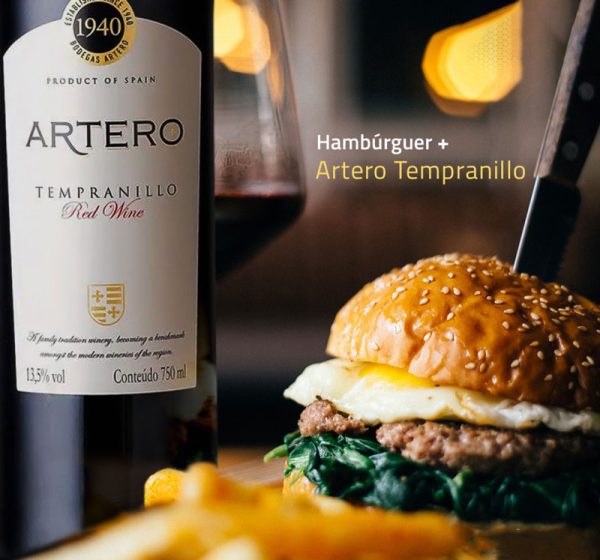 Thưởng thức rượu Vang Artero Tempranillo