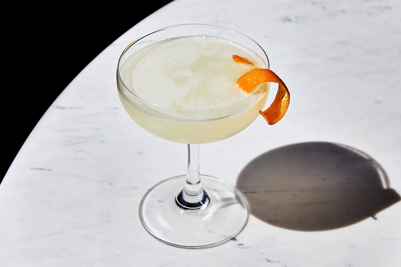 Corpse Reviver gin