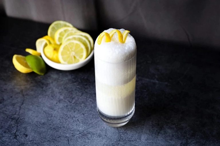 1 ly Ramos Gin Fizz