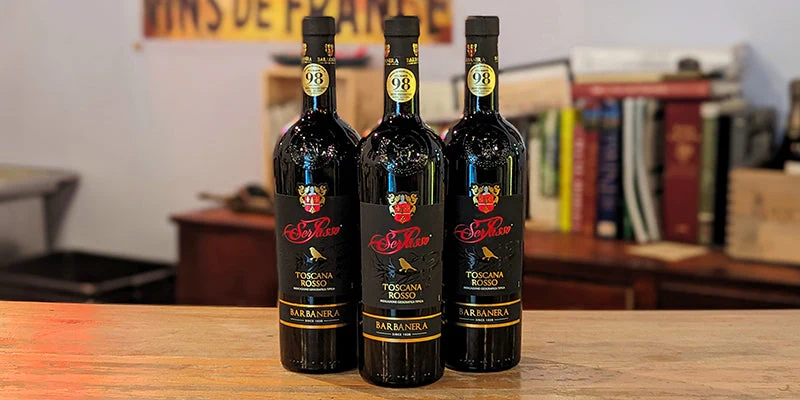 Rượu vang Toscana Rosso