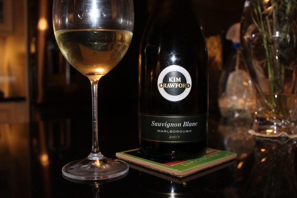 Thưởng thức vang Kim Crawford Sauvignon Blanc