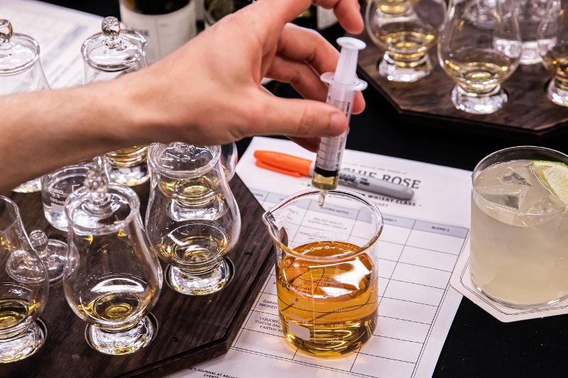 pha trộn whisky và cách làm rượu whisky