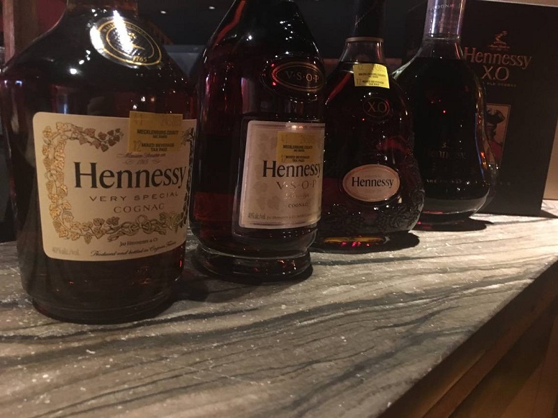 nguồn gốc rượu hennessy