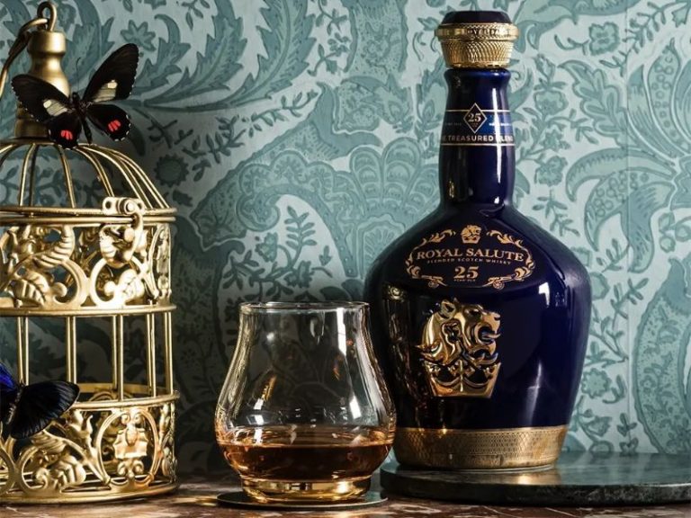 Chivas 72 giá bao nhiêu