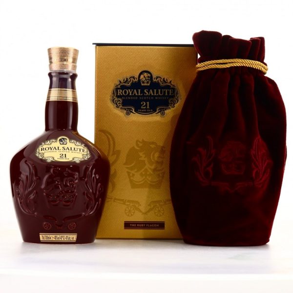 Royal Salute 21 năm Ruby Flagon