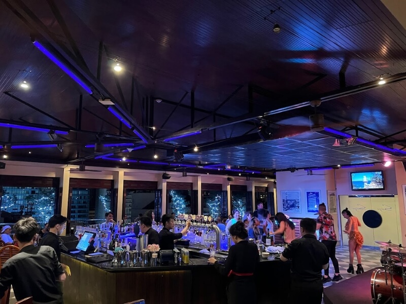 Saigon Rooftop Bar