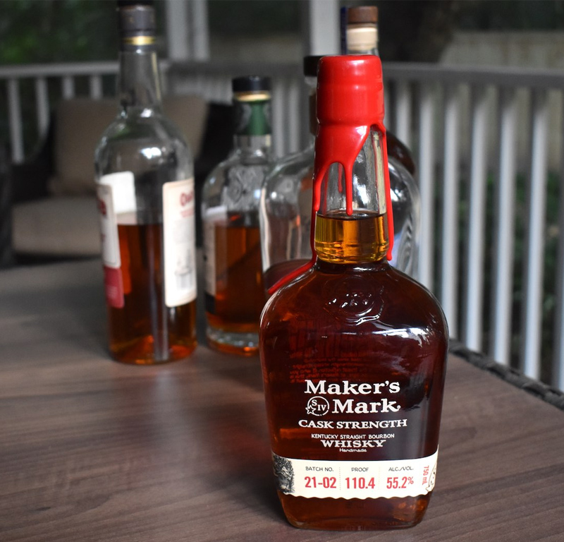 các loại rượu bourbon gồm Cask Strength Bourbon