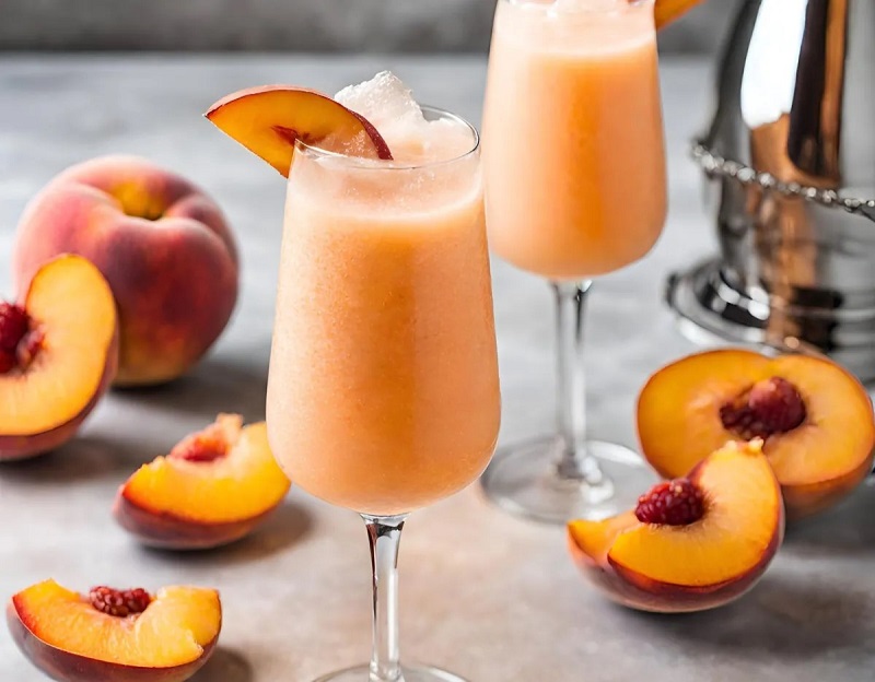 Cocktail ​Bellini đào nướng