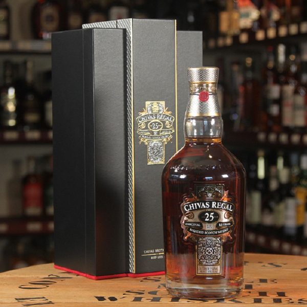 Hộp chivas 25