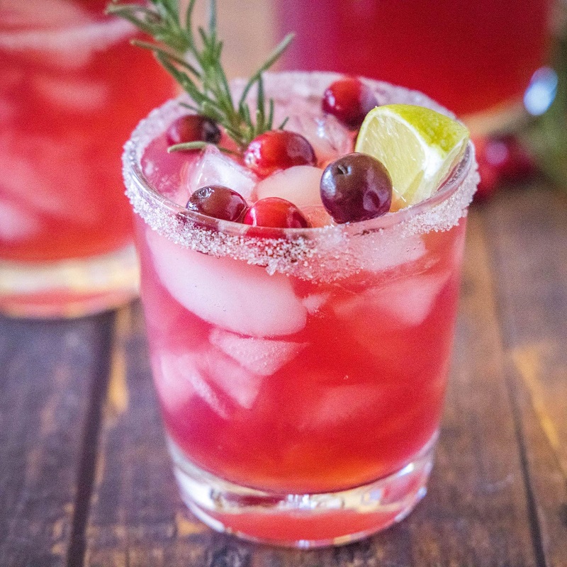 Cocktail Mistletoe Margarita