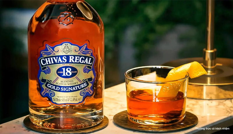 Thưởng thức Chivas 18 