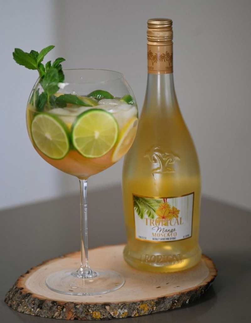 Vang trái cây Tropical Mango Moscato