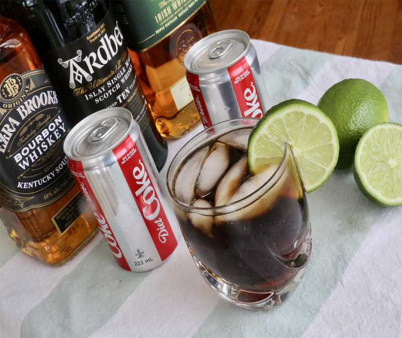 Pha chế Whisky với Soda và Coca Cola 