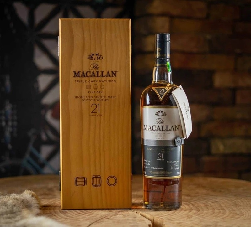 Rượu Macallan 21 năm