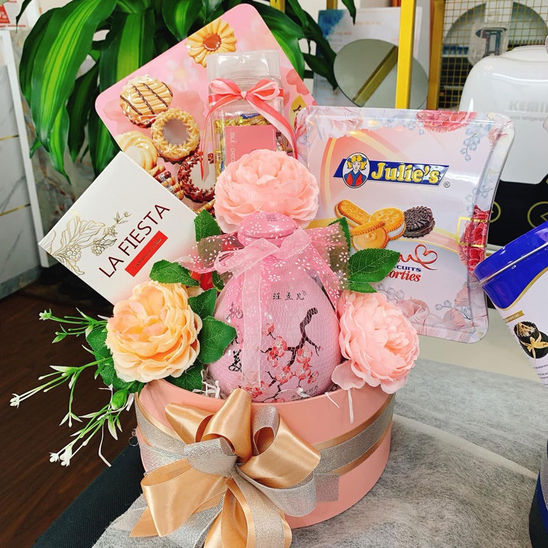 giỏ quà Tết màu hồng giá rẻ