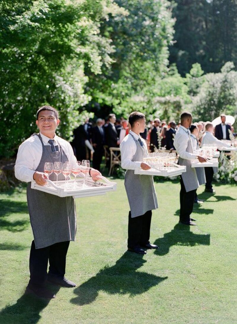 Những lưu ý khi phục vụ Welcome drink