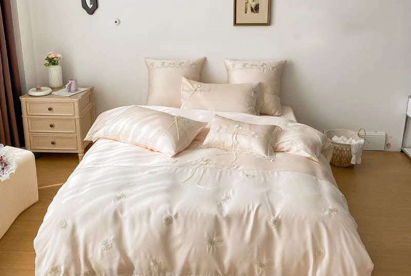 Món quà bộ chăn ga, gối cho bố mẹ vợ ngày Tết