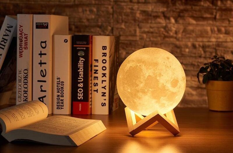 Món quà Trung thu đèn ngủ trăng tròn đẹp mắt