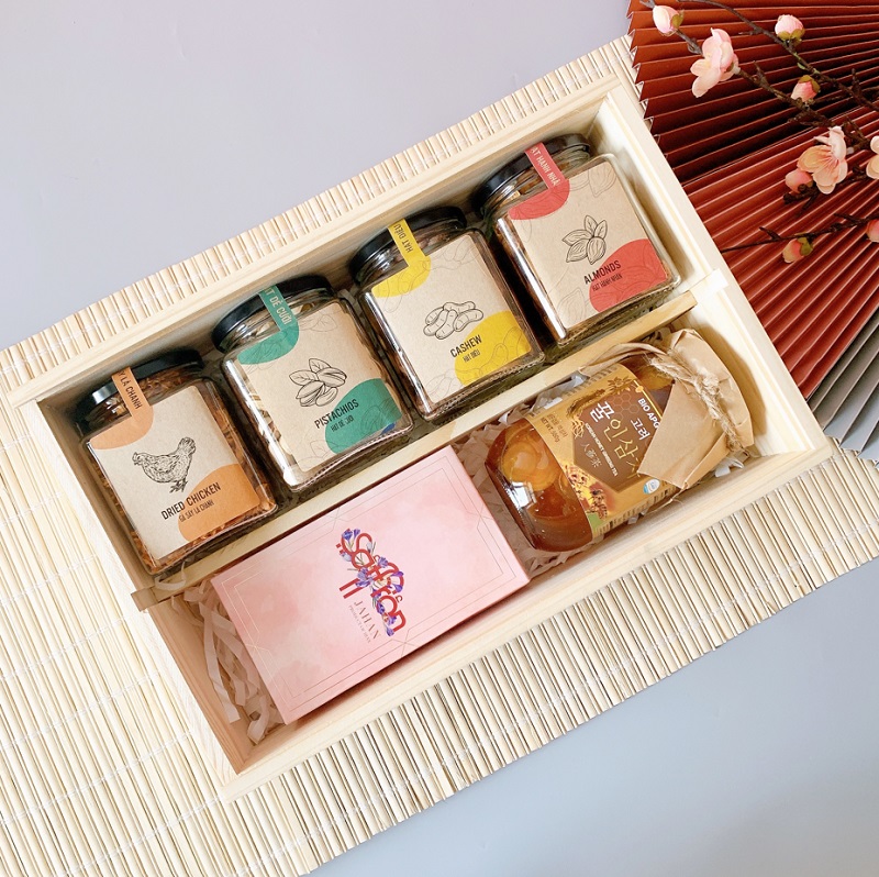 Hộp quà Trung thu sản phẩm sức khỏe