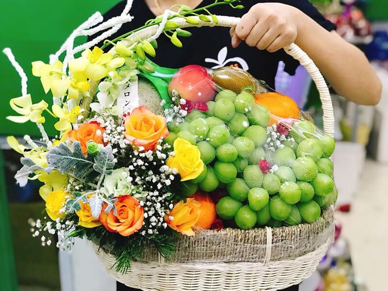 Giỏ quà tặng trái cây tươi cao cấp cho dịp Trung thu