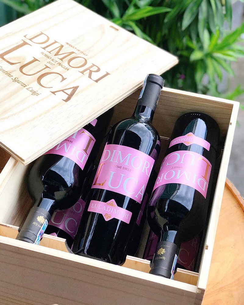 Thùng rượu vang Lucadimori Semi Sweet