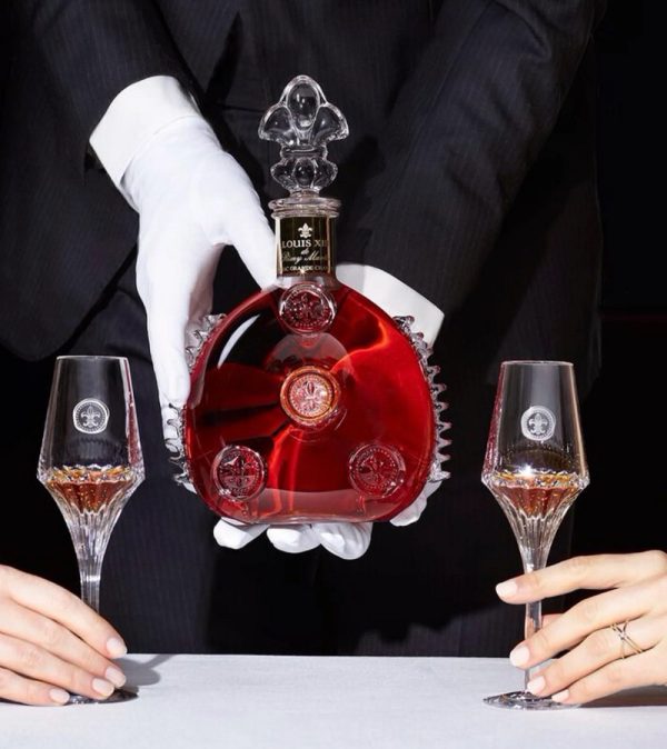 Thiết kế chai Cognac Remy Martin Louis 13