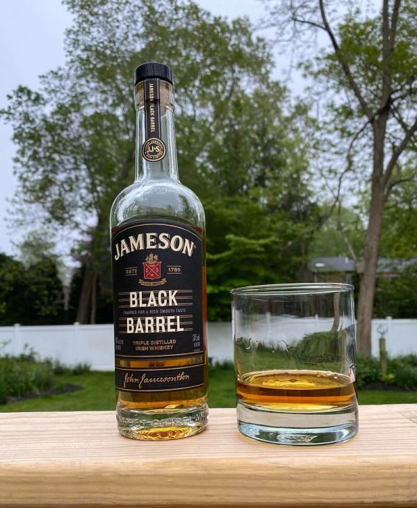 7-jameson-black-barrel jameson black barrel
