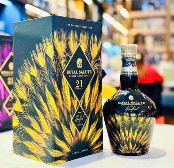 Royal Salute 21 Harris Reed Gold