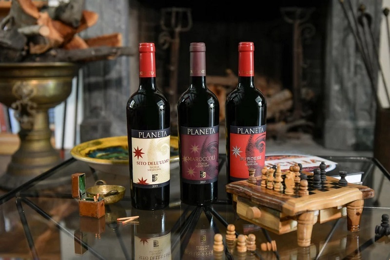 rượu vang Planeta