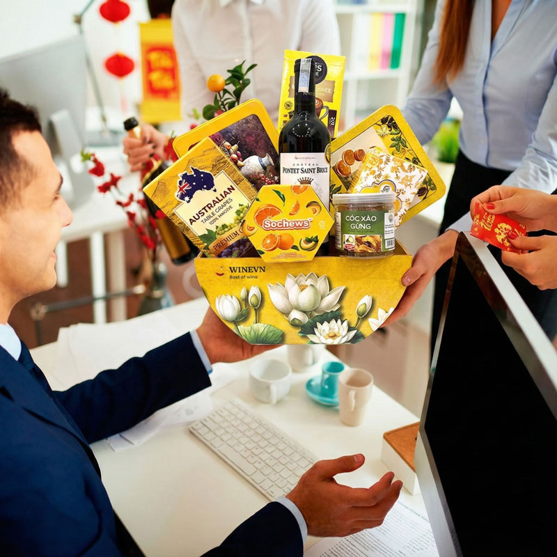 Tặng quà Tết cho sếp