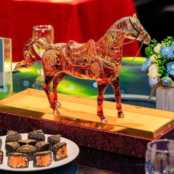 Rượu Royal Darius XO Mã Đáo Thành Công