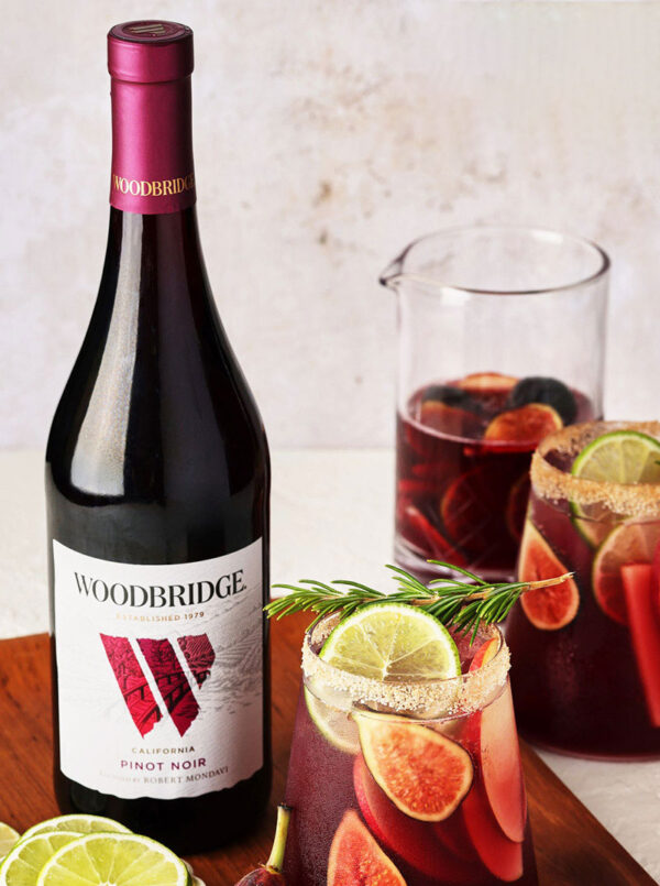 woodbridge-by-robert-mondavi-pinot-noir-3 Vang Woodbridge By Robert Mondavi Pinot Noir