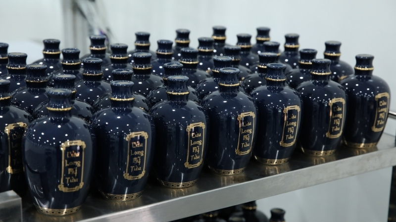 Rượu Cửu Long Mỹ Tửu miền Tây Nam bộ