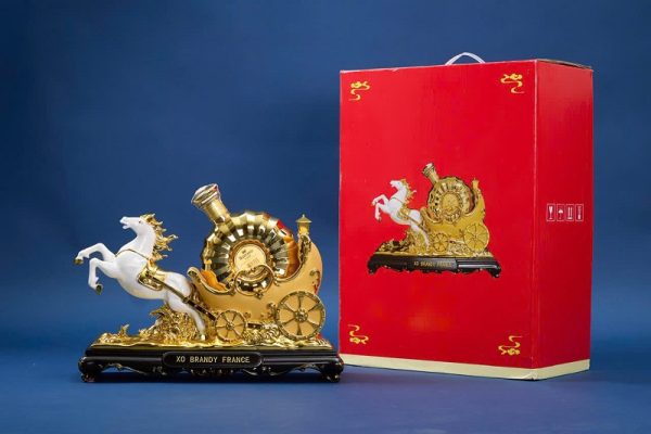 ke-ngua-keo-xe-vang-xo-brandy-france-1