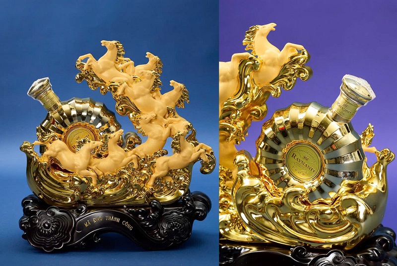 Kệ Bát Mã Truy Phong Brandy XO Pháp