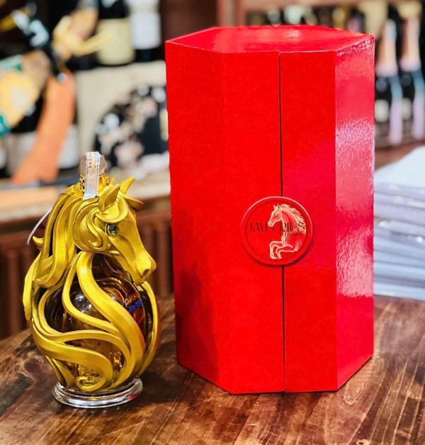 Hương vị Rượu Ngựa Hoàng Kim Imperius