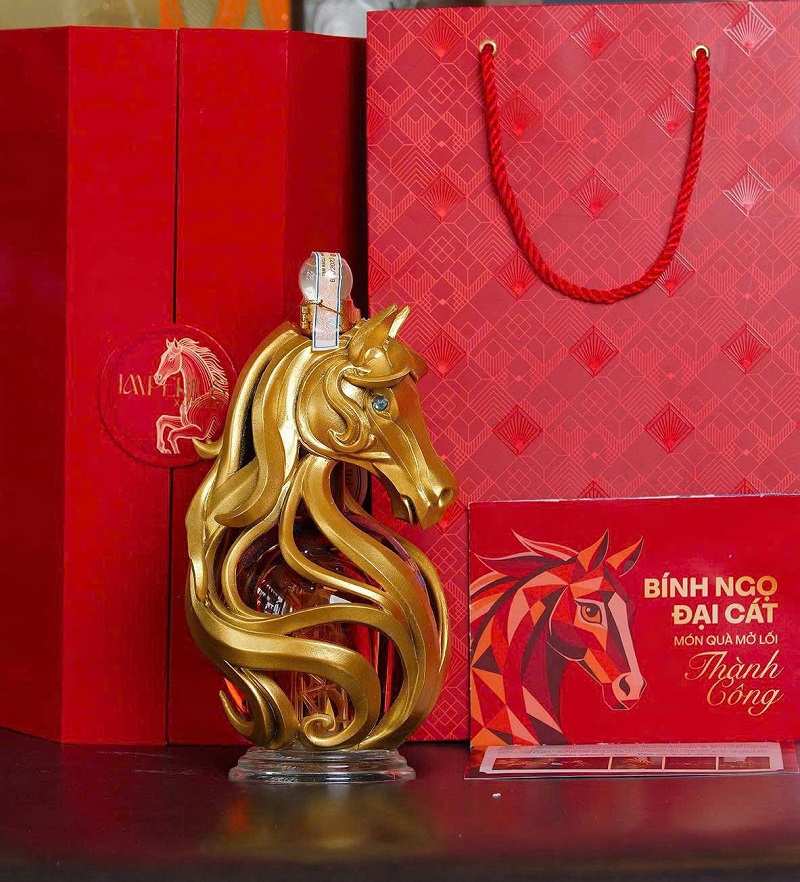 lưu ý khi chọn hộp quà rượu Tết