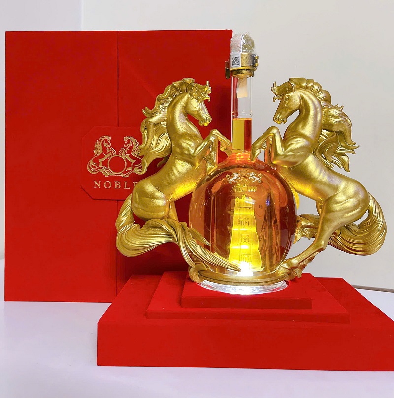 Rượu Ngựa Ôm Châu Noble Cognac Hors D’Age