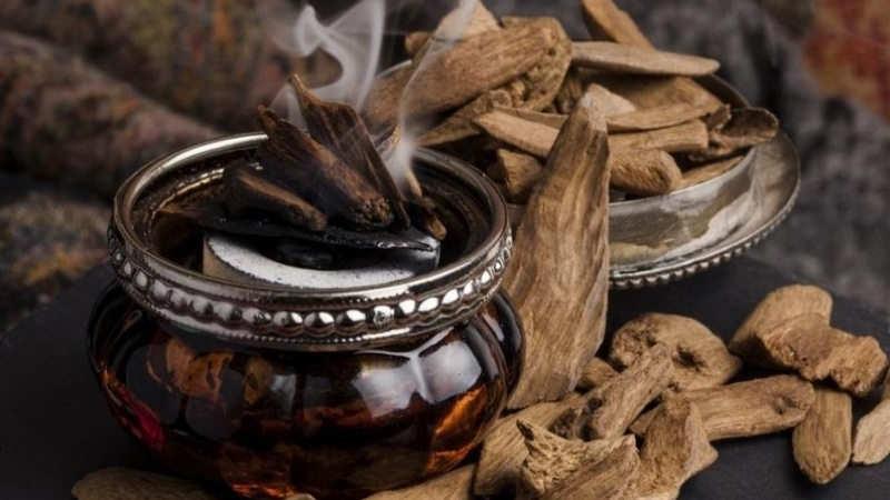 Trầm hương món quà Tết tặng bố mẹ vợ