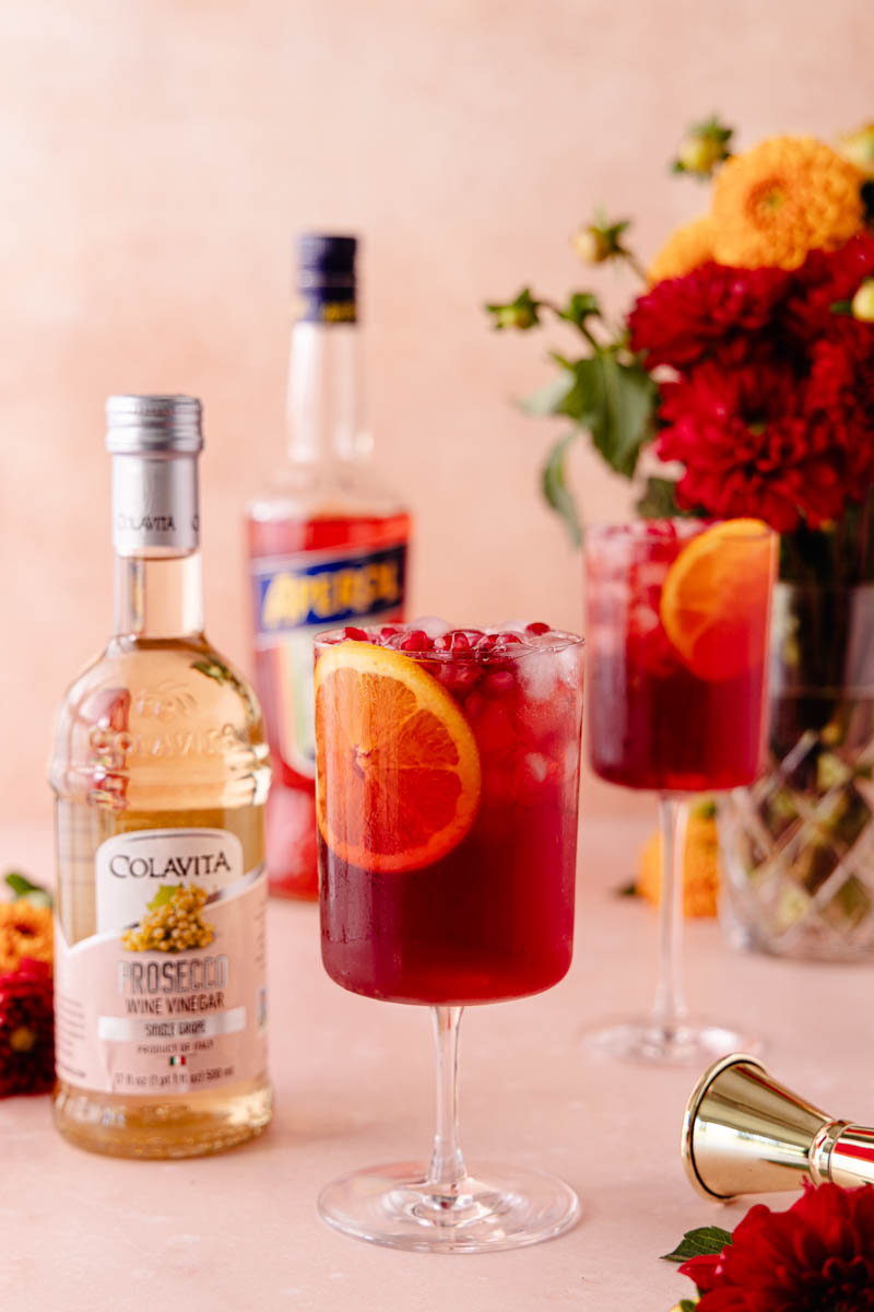 Pomegranate Spritz đồ uống noel